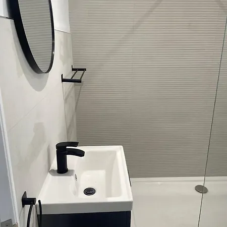 Modern And Accessible Apartment